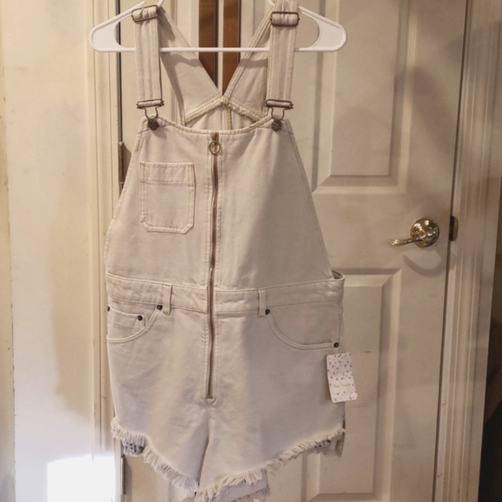 Free People sunkissed Denim short overalls